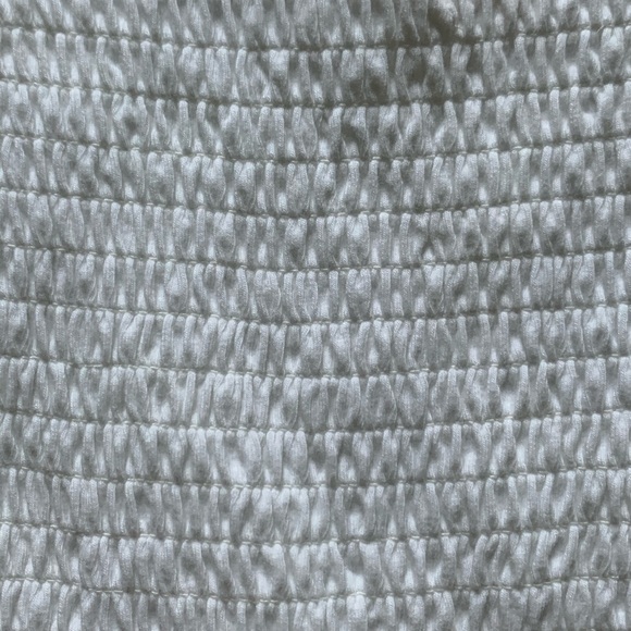 White on/off the shoulder top - Picture 6 of 7